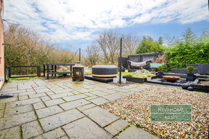 Photo 31- click for photo gallery